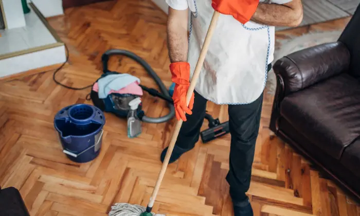 Hardwood Floor Professional Cleaning
